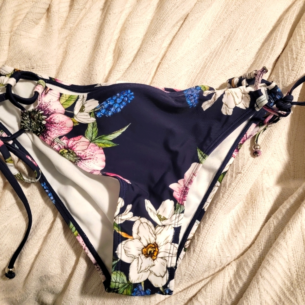 Swim bottoms